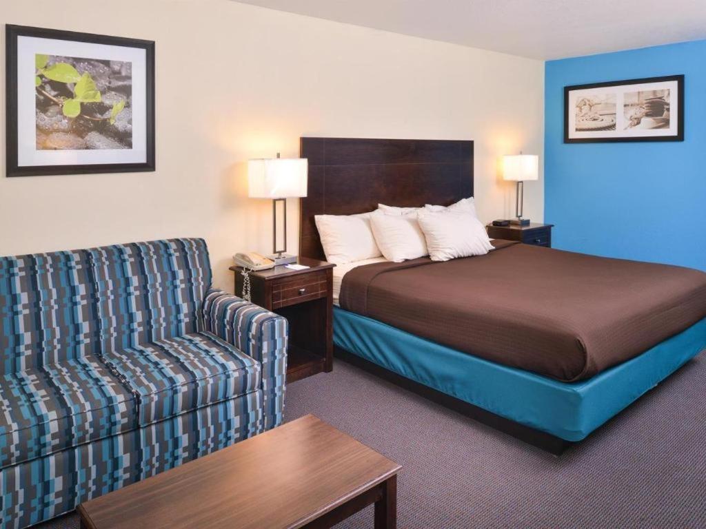 Americas Best Value Inn - Бейтсвилл Экстерьер фото