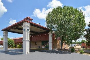 Americas Best Value Inn - Бейтсвилл Номер фото